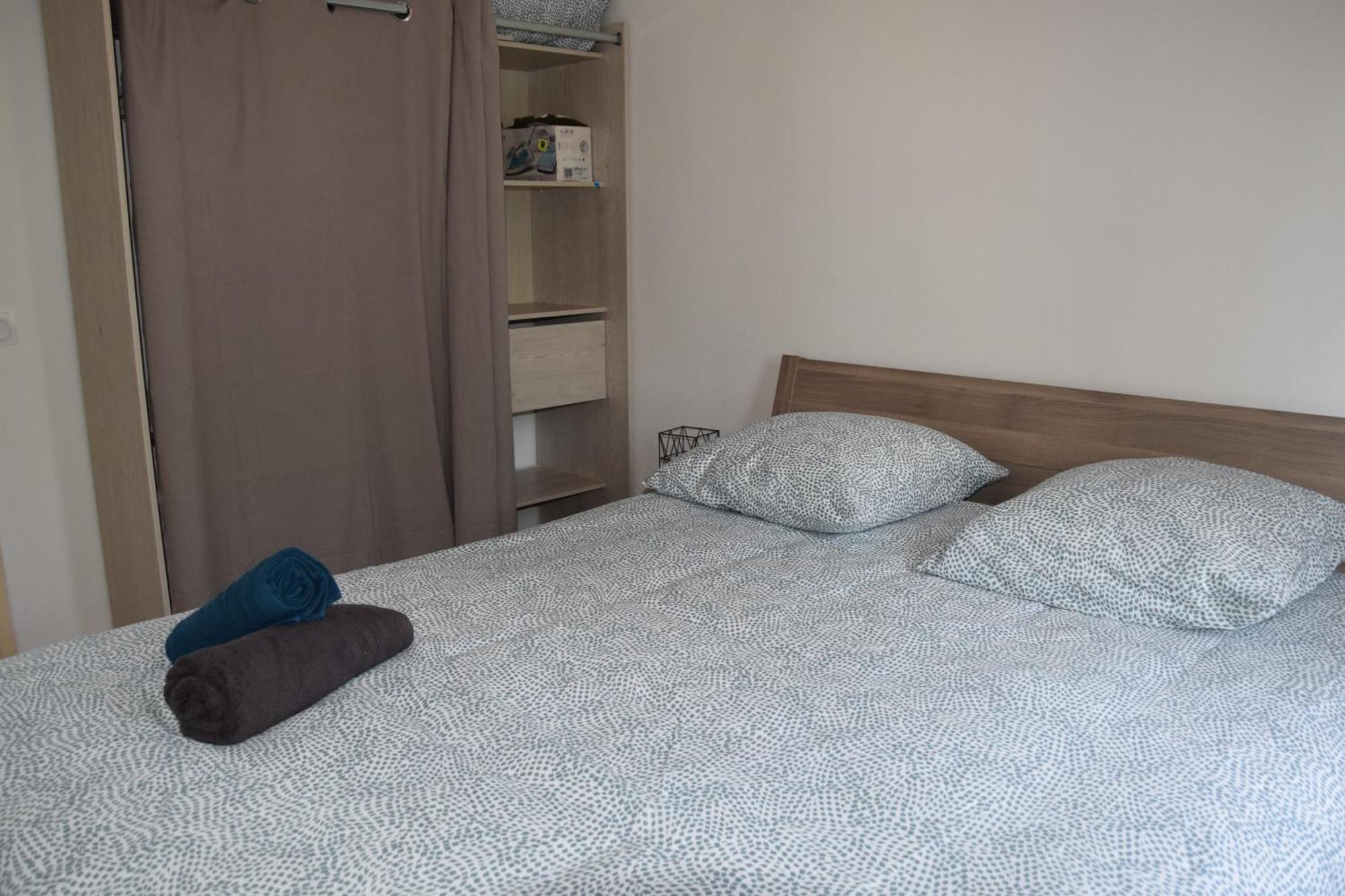 Appartement Elegant T2 A Bron, Tramway A 2Min, Box Parking, 4Personnes Extérieur photo