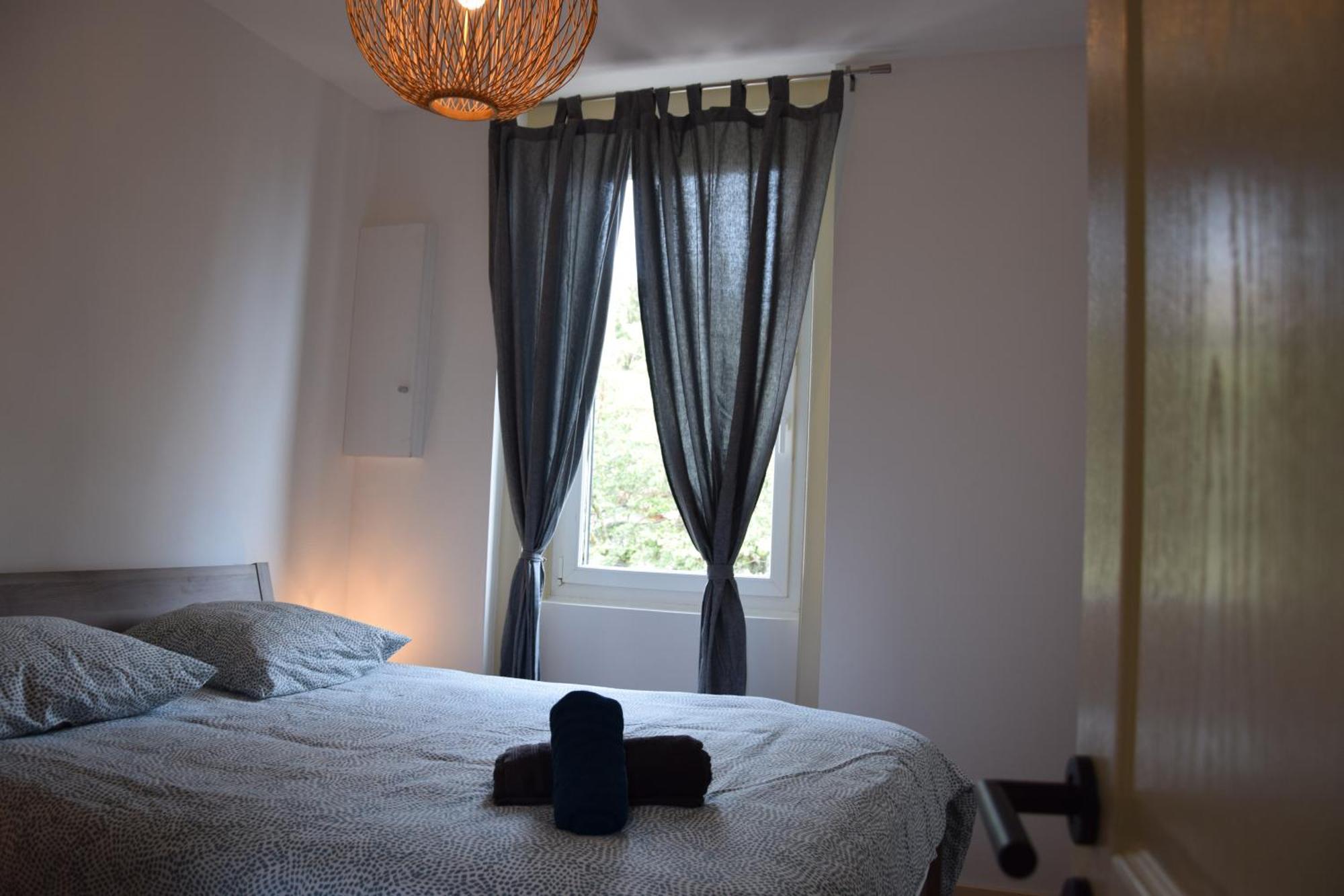 Appartement Elegant T2 A Bron, Tramway A 2Min, Box Parking, 4Personnes Extérieur photo